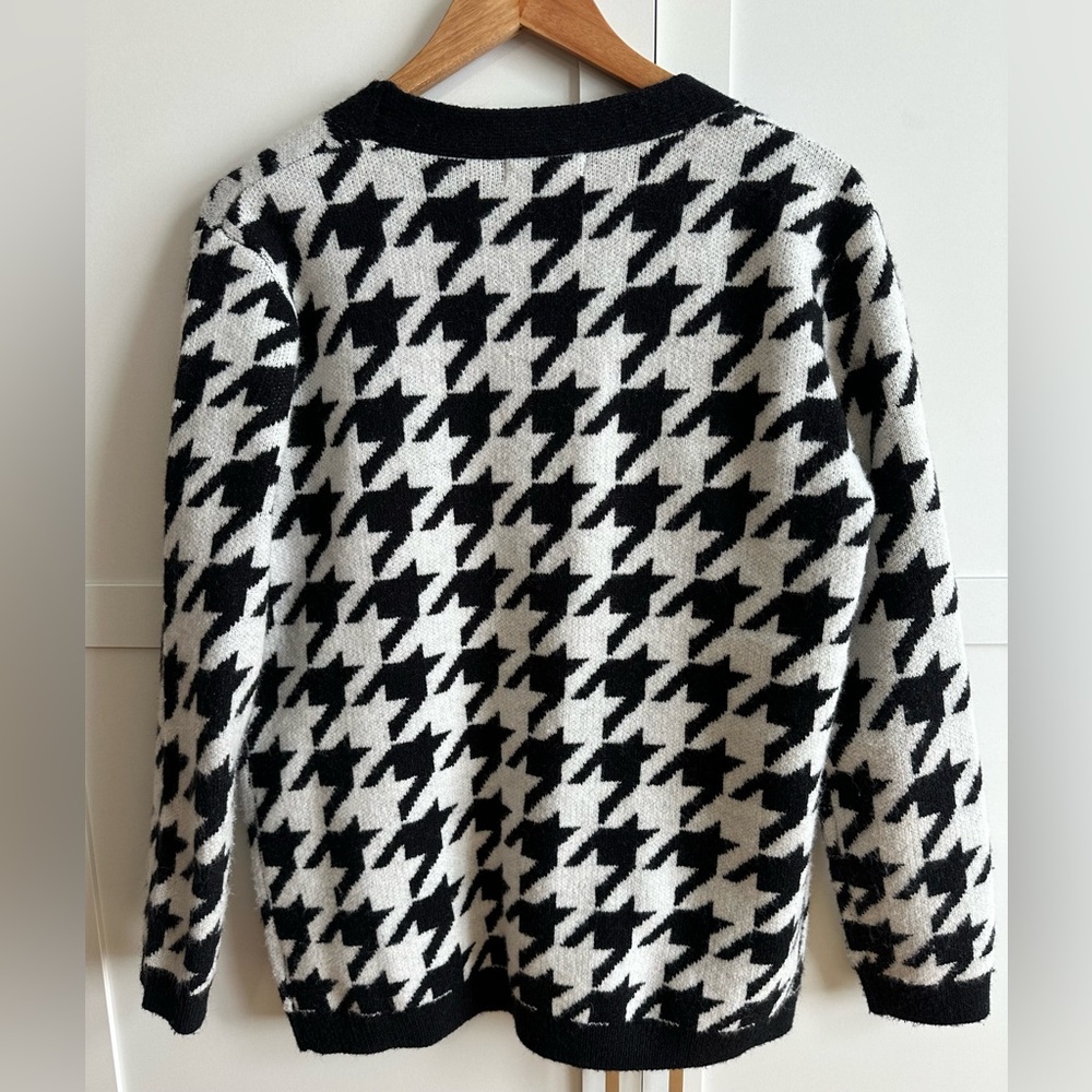 Steve Madden - Cardigan - Small - 52% Acrylic, 28% Nylon & 20% Polyester - Picture 4 of 5
